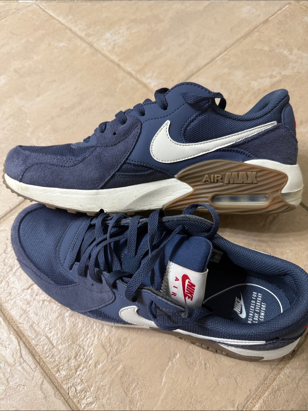 Nike Men's Navy and White Air Max Sneakers